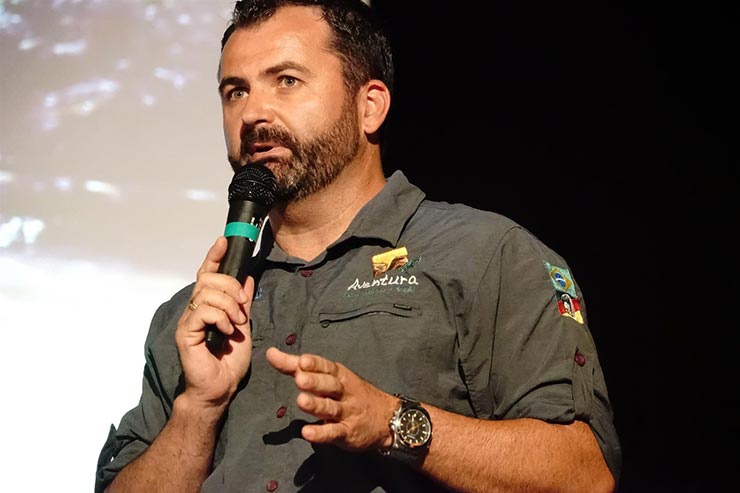 Diretor de Turismo de Três Coroas - Cristian Krummenauer Diretor de Turismo de Três Coroas - Cristian Krummenauer