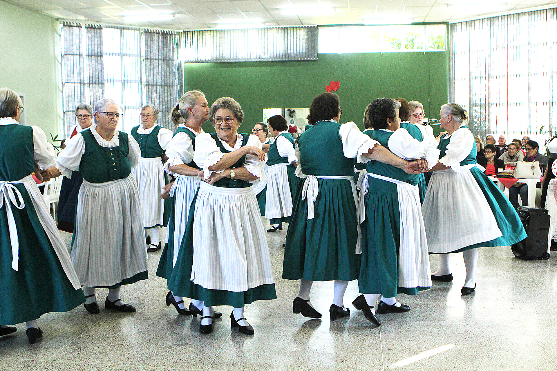 Encontro do SCFV  especial para mães!