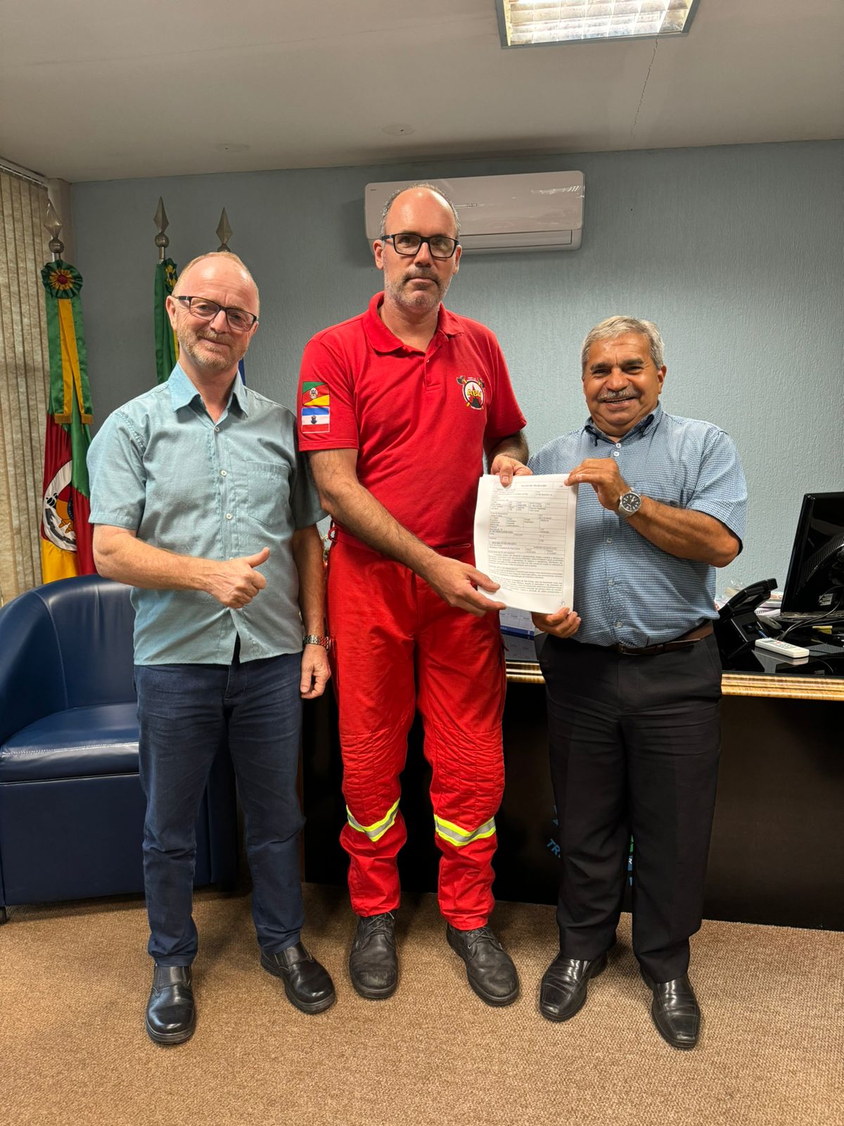 Assinatura do novo convênio da Associação dos Bombeiros Voluntários de Três Coroas.