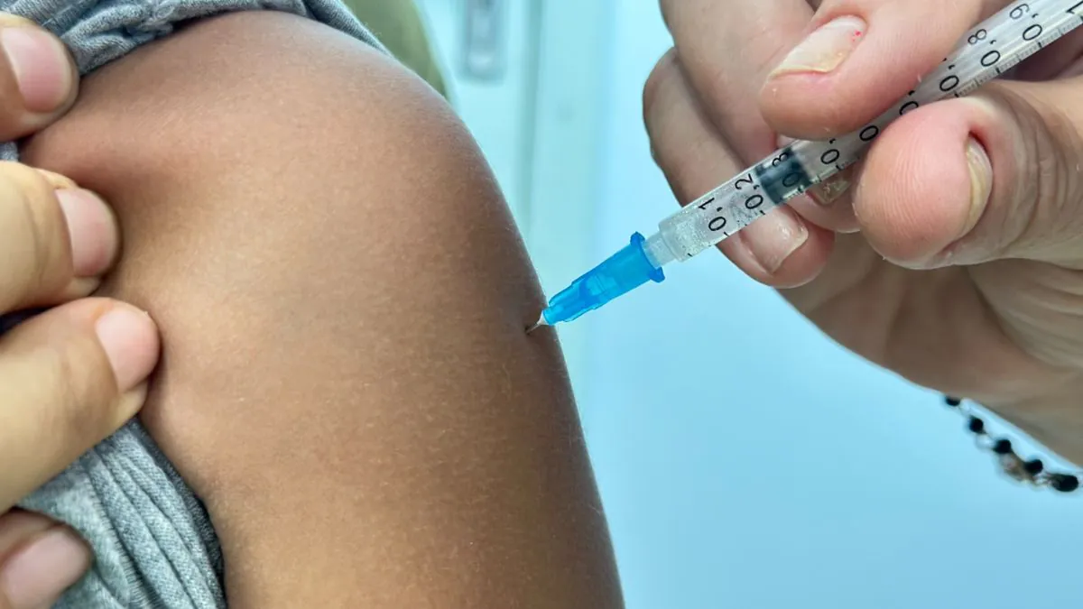 Campanha de atualização da caderneta de vacinação segue até 1º de setembro em Três Coroas