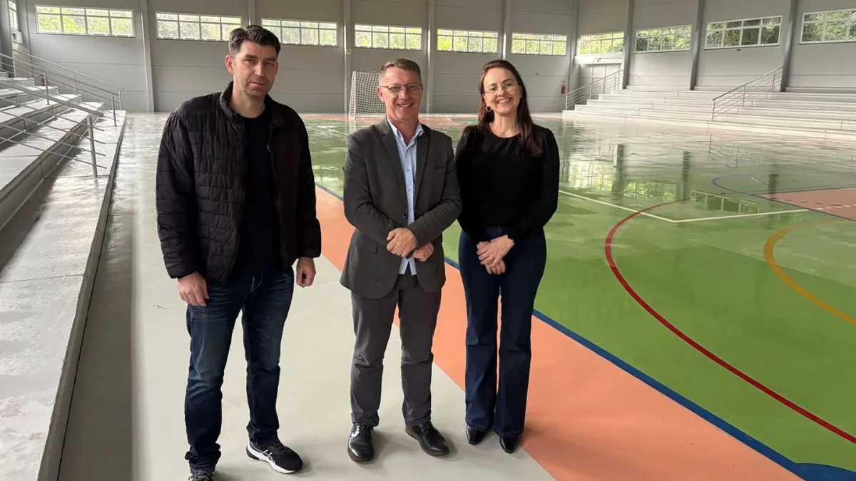 Ginásio da Emef Águas Brancas entra em nova etapa de recuperação